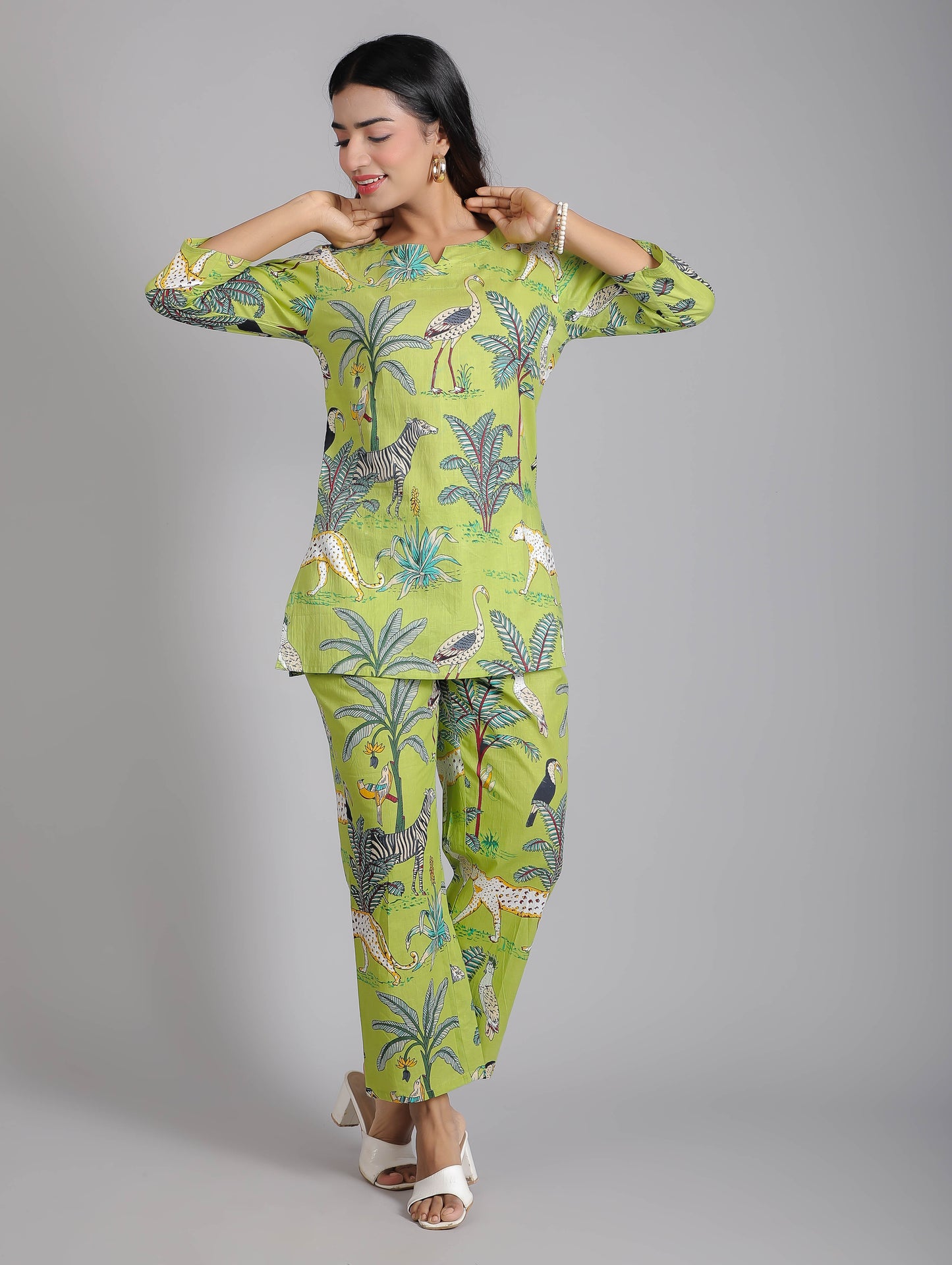 Tropical Forest Motifs on Green Cotton Lounge Set for Women