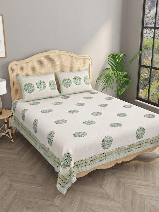 Beige Printed King Bedcover With 2 Pillow Covers