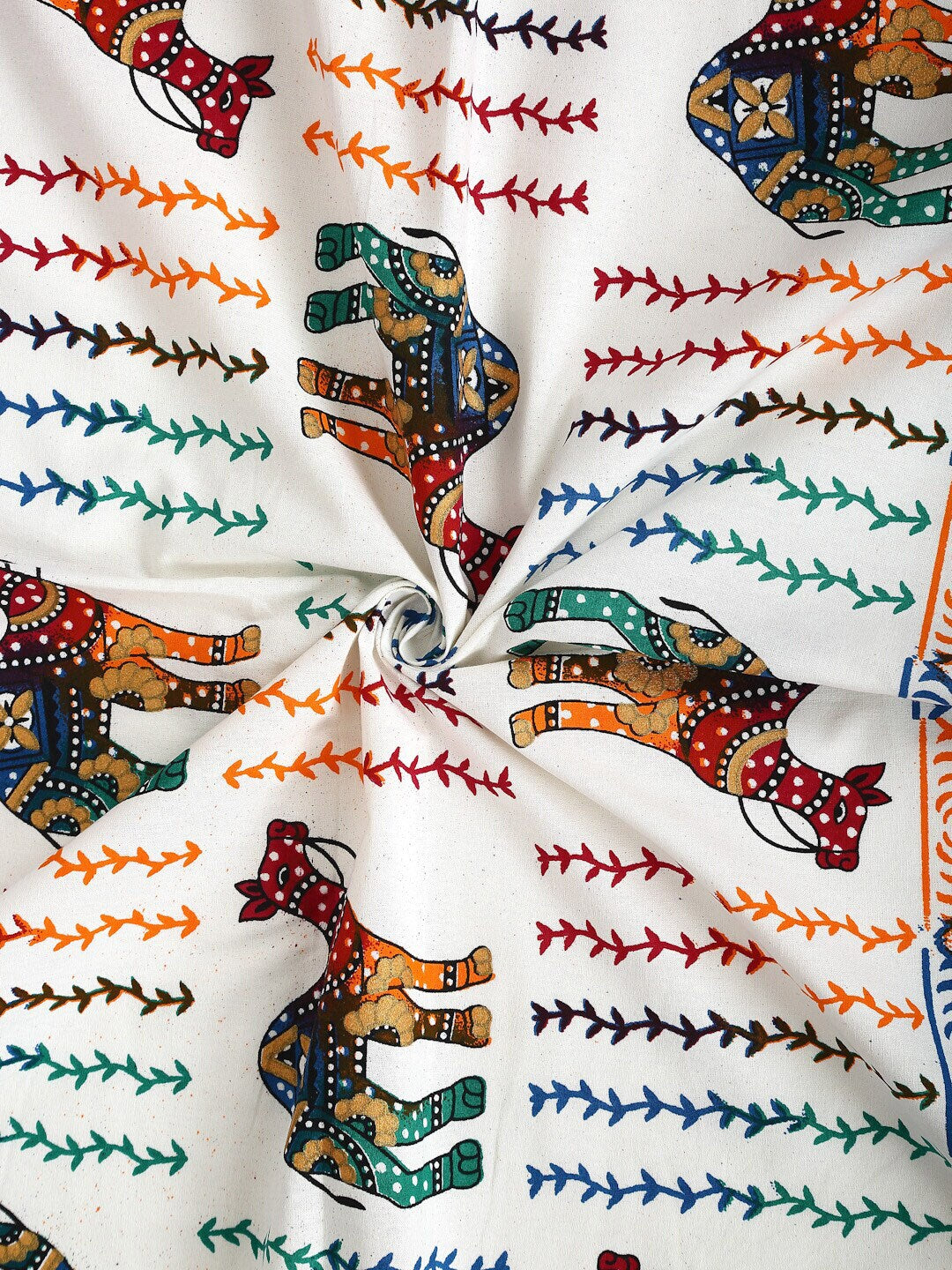White & Brown Ethnic Motifs Cotton 1 King Bedsheet with 2 Pillow Covers