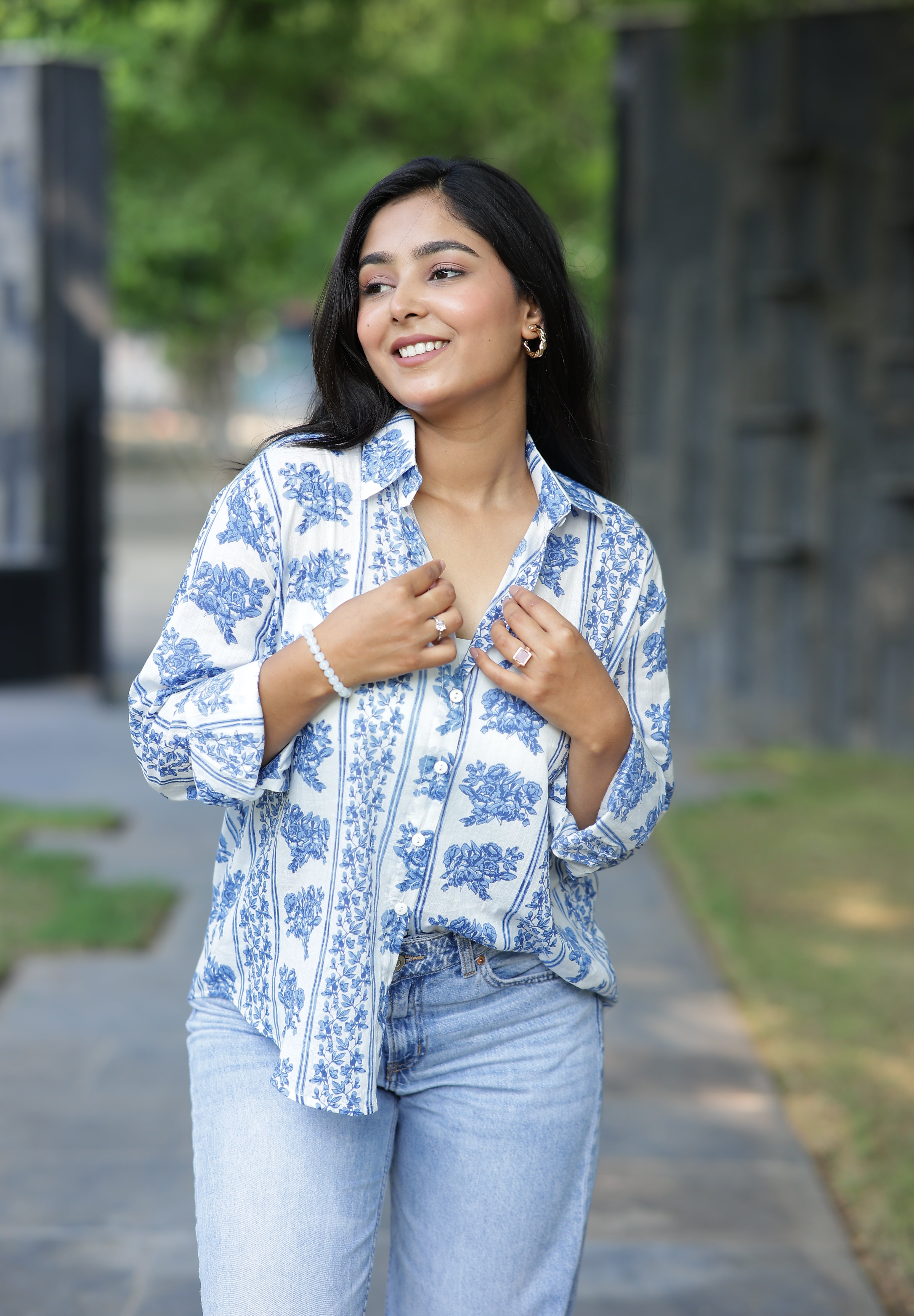 Blue Vertical Floral Print 100% Cotton Full Sleeves Women's Shirt