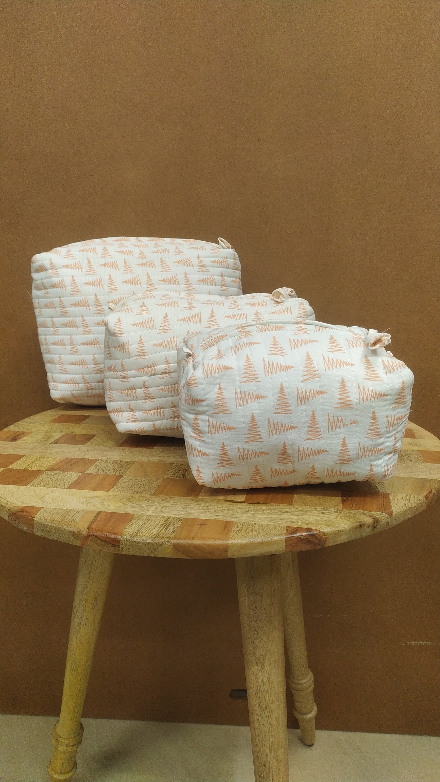 Set of 3 cosmetic bag/pouches with waterproof lining