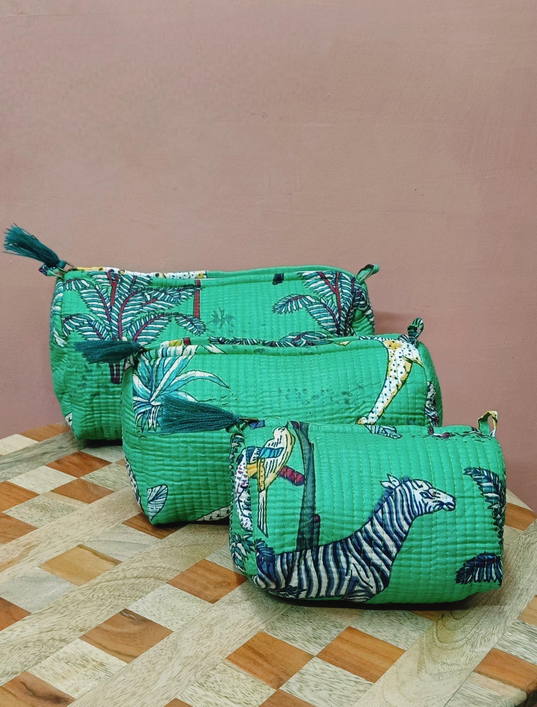 Set of 3 cosmetic bag/pouches with waterproof lining