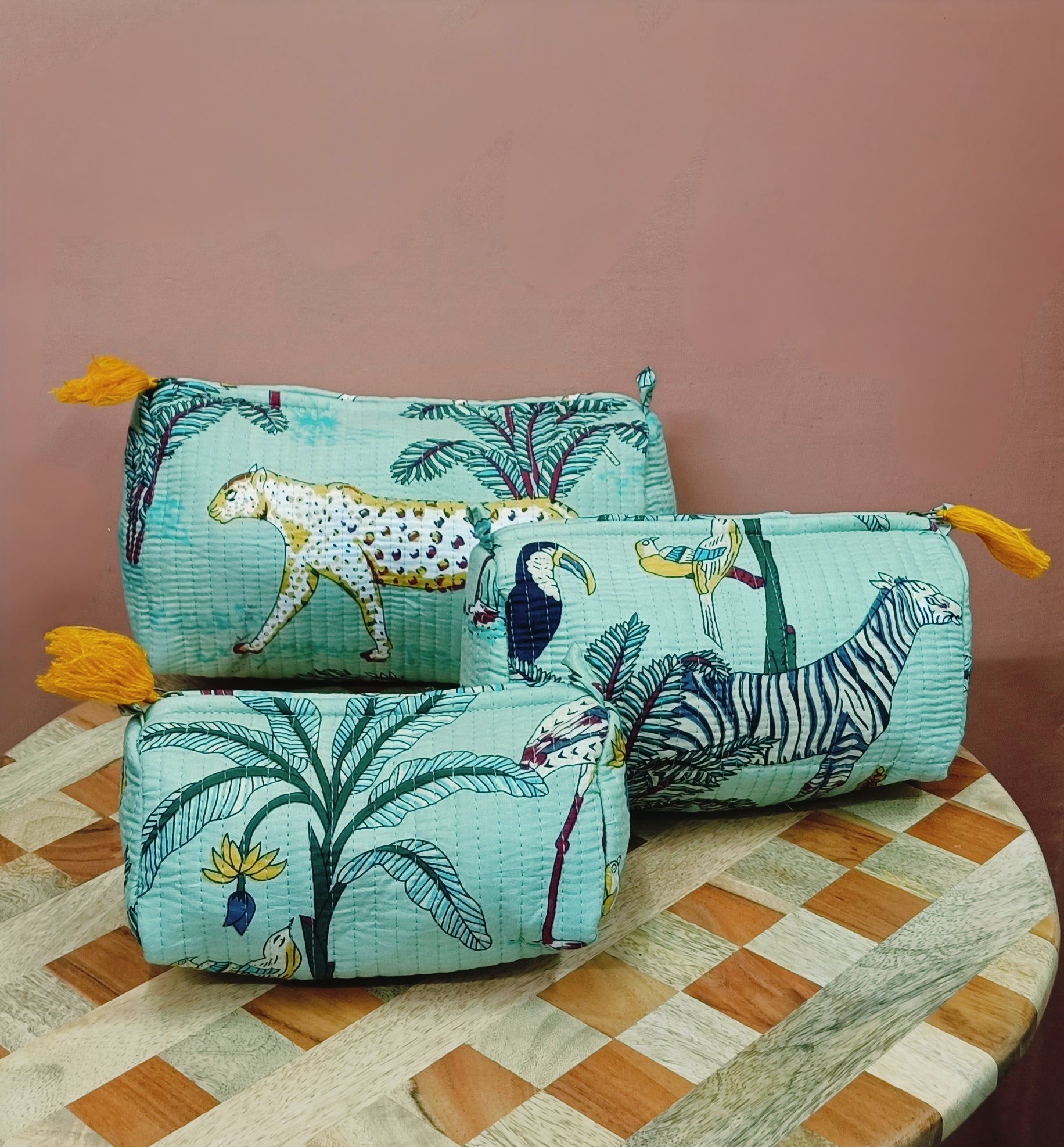 Set of 3 cosmetic bag/pouches with waterproof lining