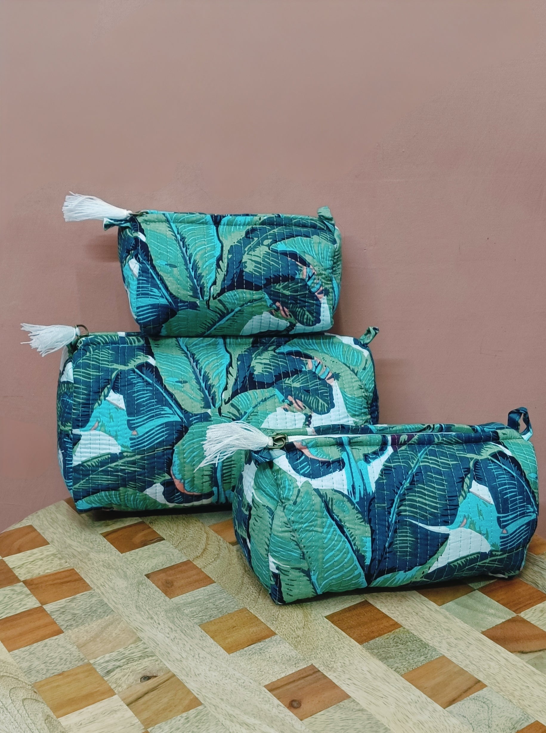 Set of 3 cosmetic bag/pouches with waterproof lining