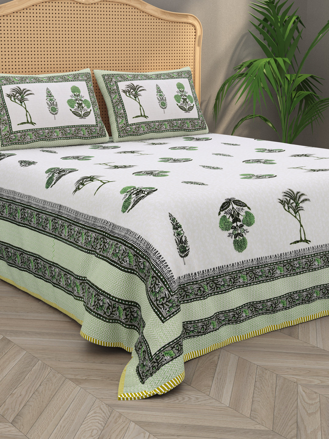 Quilted Floral Printed Reversible Bedcover with 2 Pillow Covers