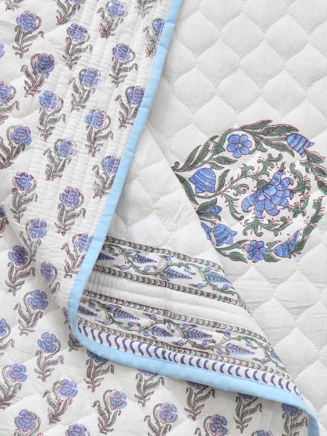 Handblock Printed Quilted Reversible Cotton Bedcover with 2 Pillow Covers