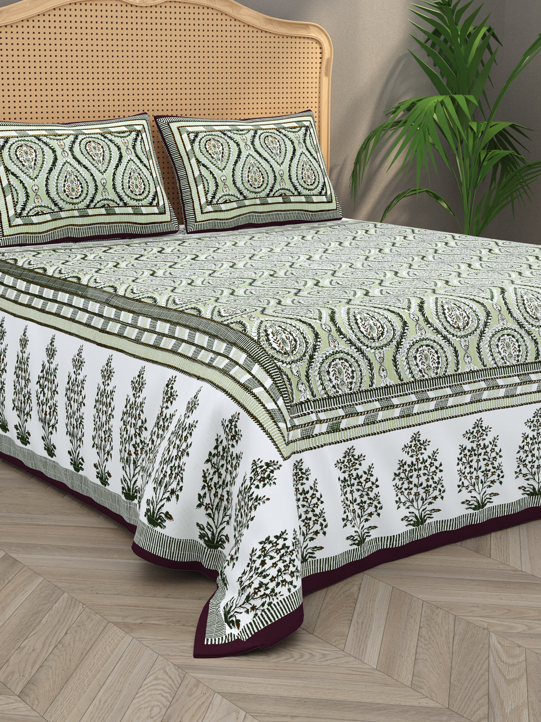 Quilted Floral Printed Reversible Bedcover with 2 Pillow Covers