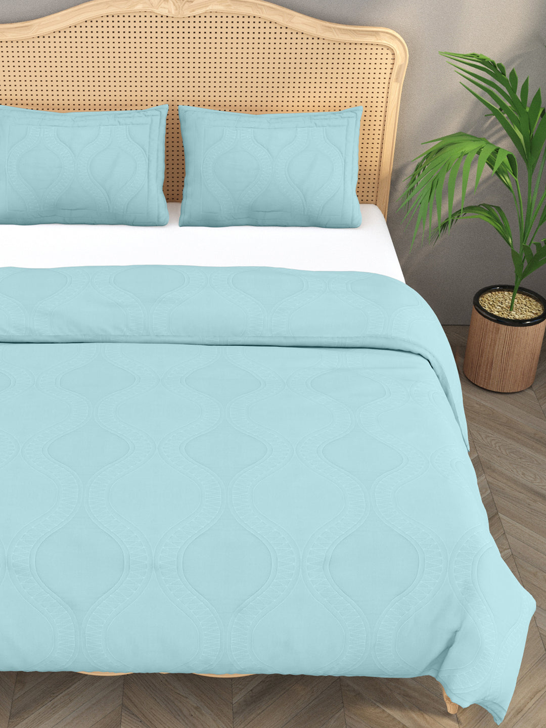 Cotton Quilted Reversible King Size Bedcover with 2 Pillow Covers