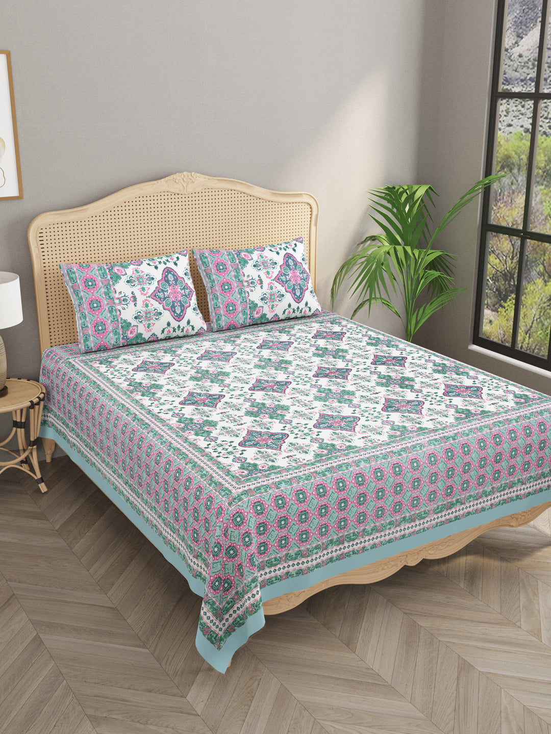 Floral Print Super King Cotton Bedsheet with 2 Pillow Covers