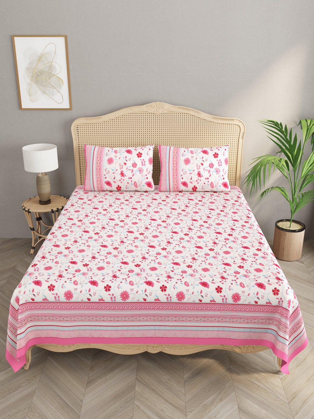 Floral Print Super King Cotton Bedsheet with 2 Pillow Covers