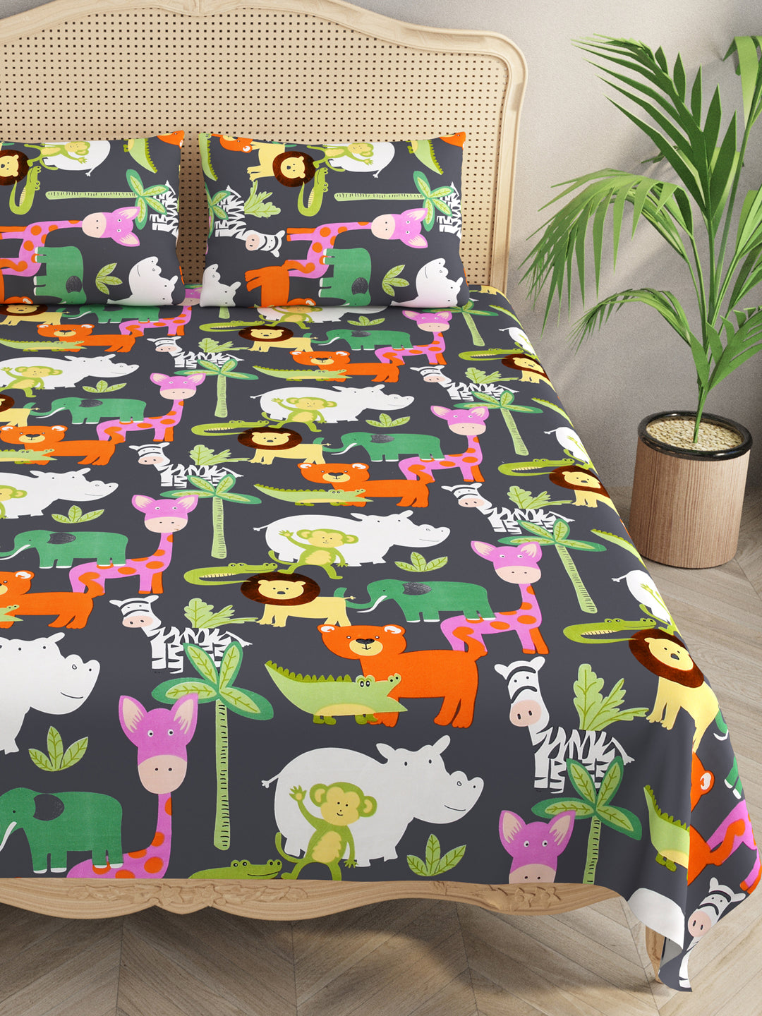 Polycotton Kids Print Double bedsheet with 2 Pillow Covers