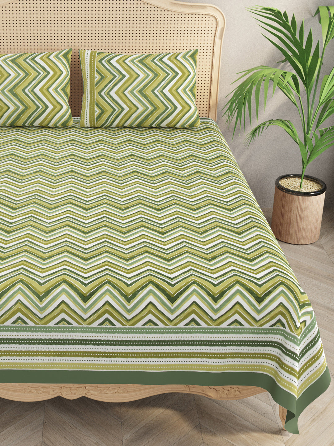 Double King Bedsheet with 2 Pillow Covers