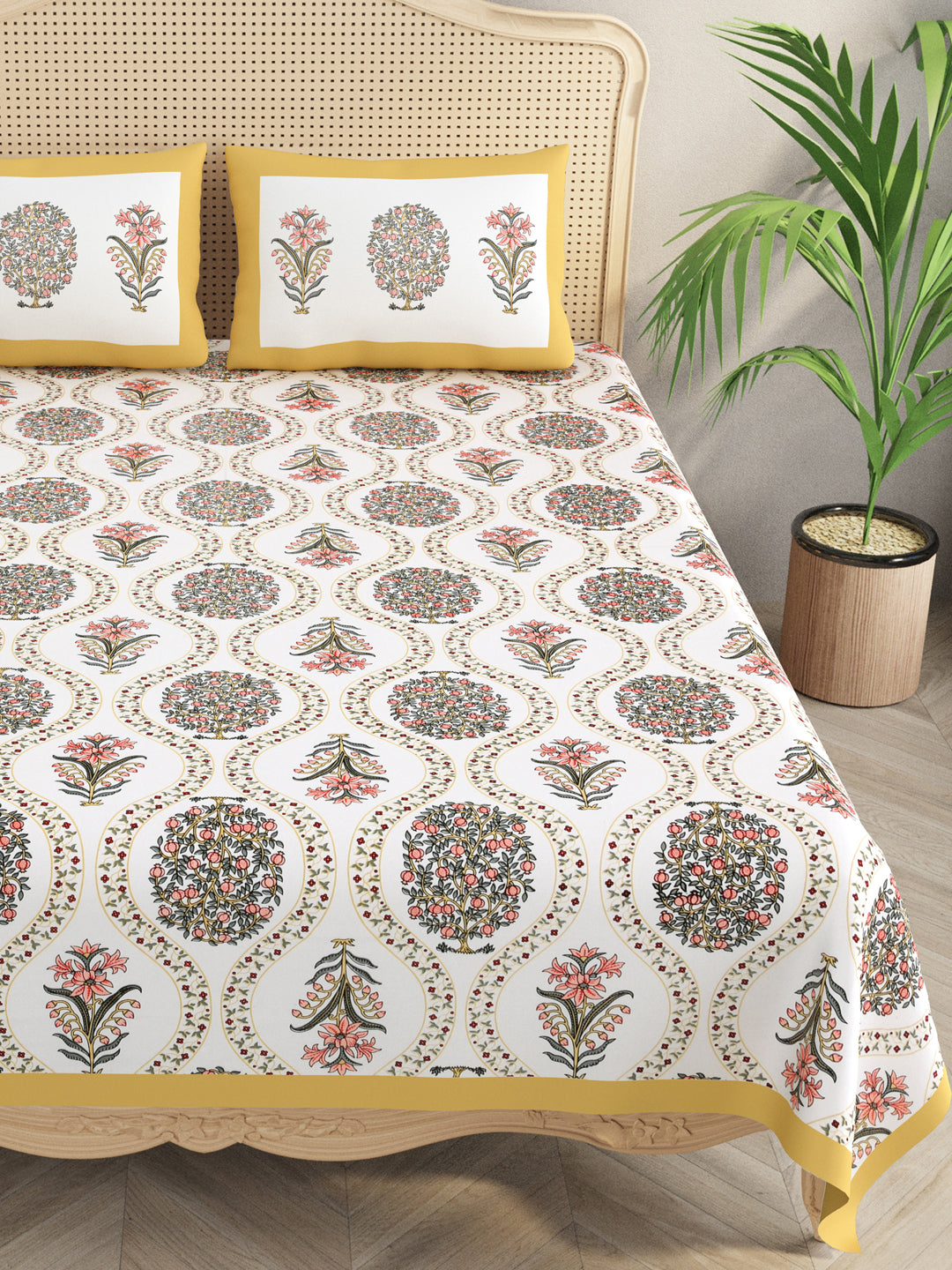 Cotton Double King Bedsheet with 2 Pillow Covers