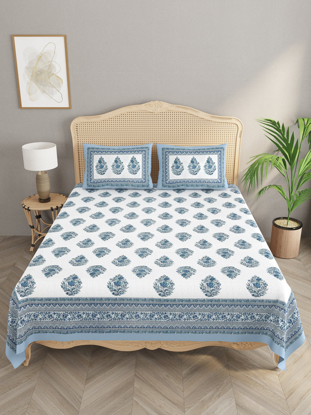 Cotton Double King Bedsheet with 2 Pillow Covers