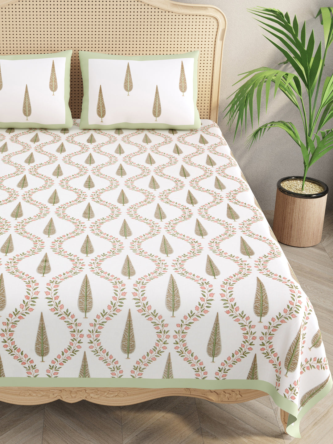 Handblock Print Super King Bedsheet in Extra Soft Percale Cotton with 2 Pillow covers