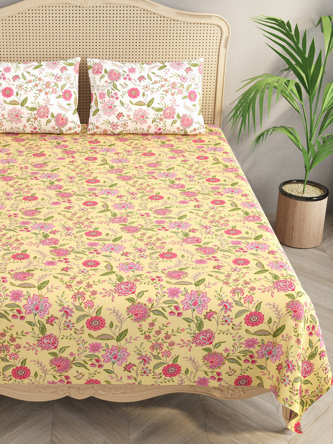Floral Print Cotton Super King Bedsheet with 2 Reversible Pillow Covers