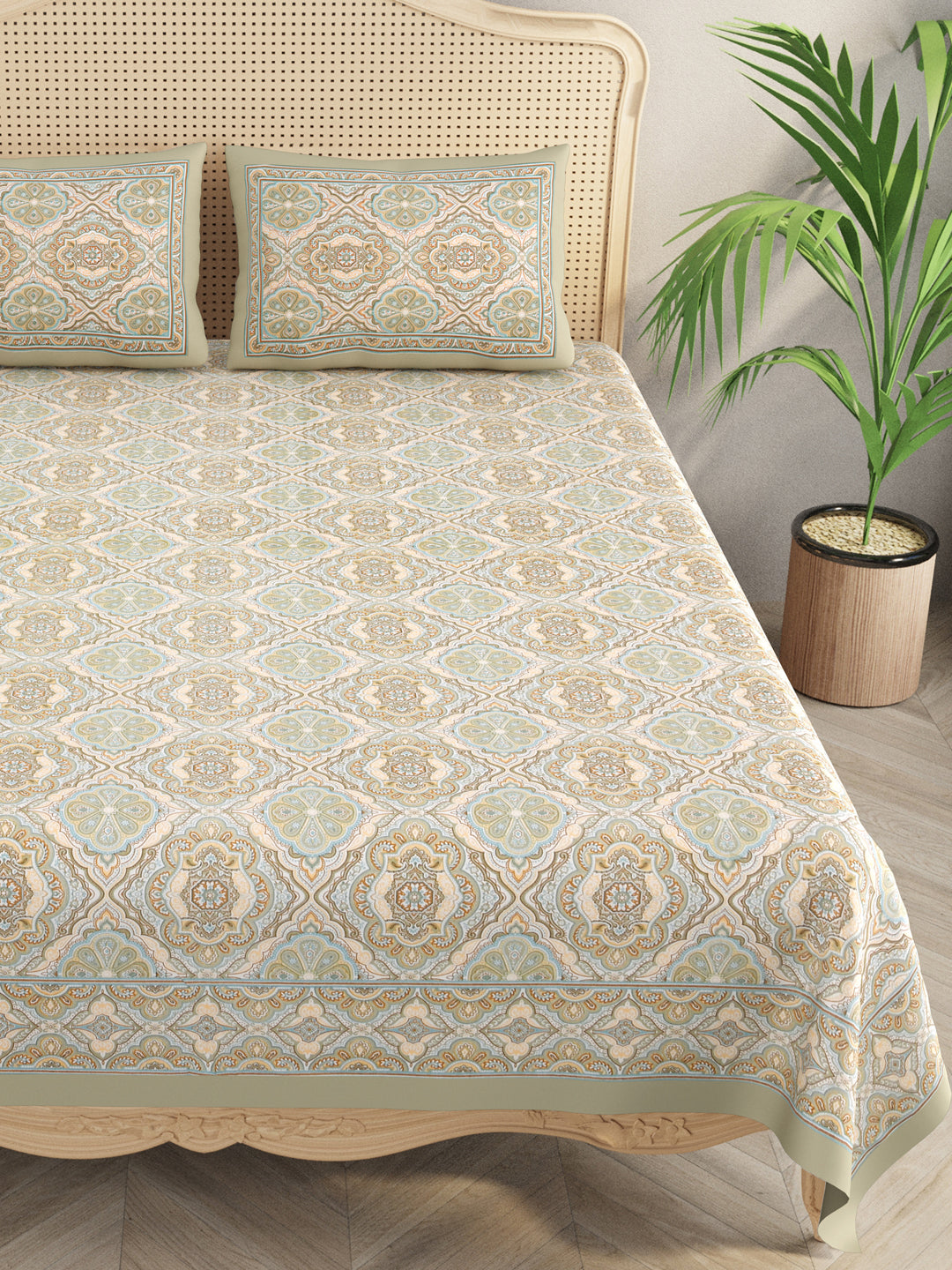 Cotton Double King Bedsheet with 2 Pillow Covers