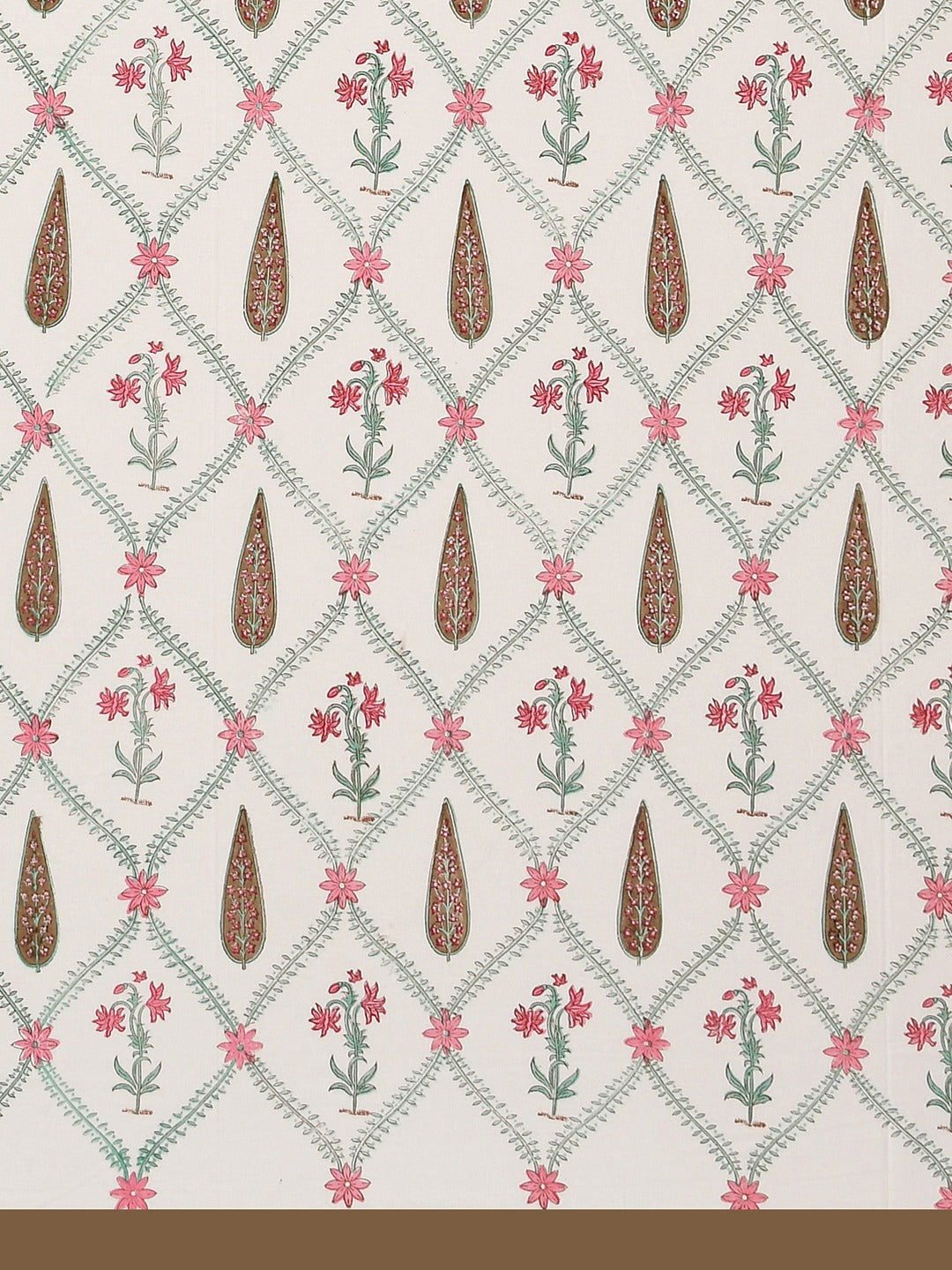 Handblock Printed Double King Bedsheet with 2 Pillow Covers