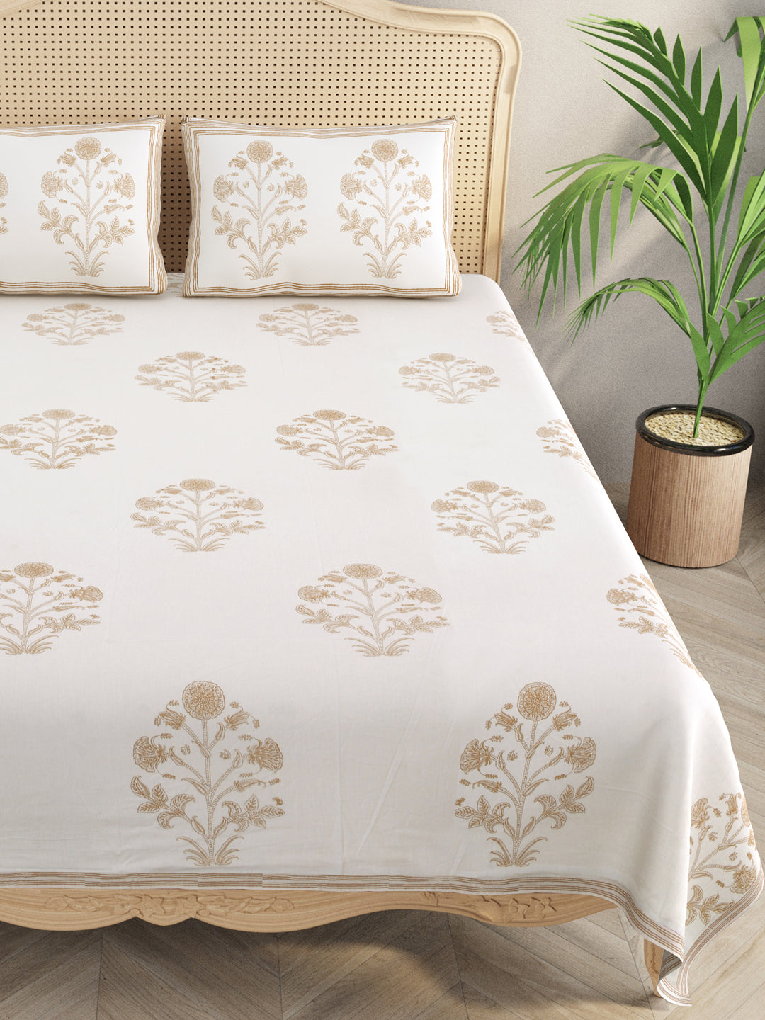 Handblock Print Super King Bedsheet in Extra Soft Percale Cotton with 2 Pillow covers
