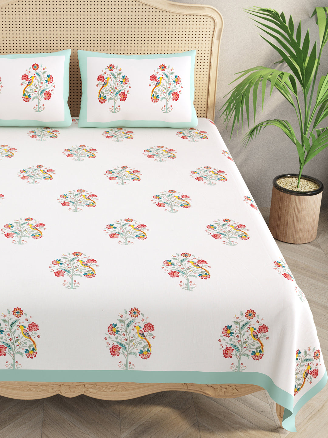 Handblock Print Super King Bedsheet in Extra Soft Percale Cotton with 2 Pillow covers