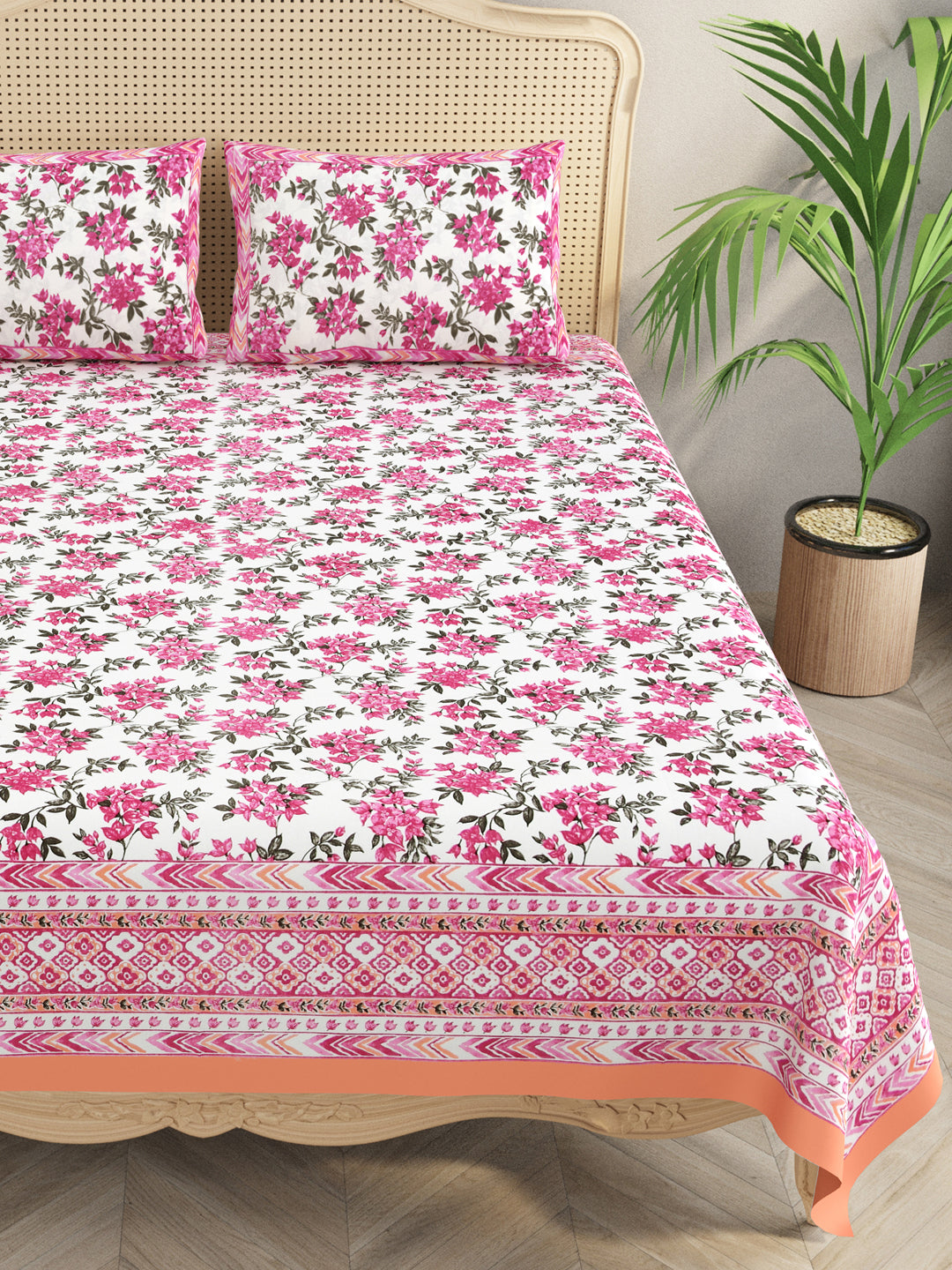 Double King Bedsheet with 2 Pillow Covers