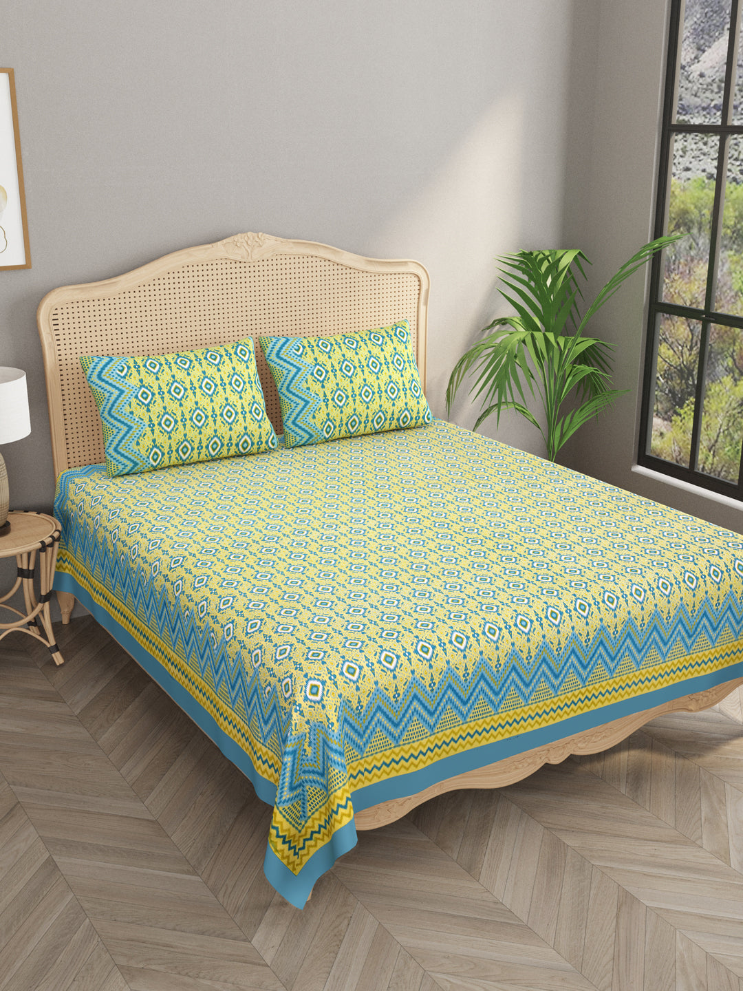 Ikat Print Super King Cotton Bedsheet with 2 Pillow Covers
