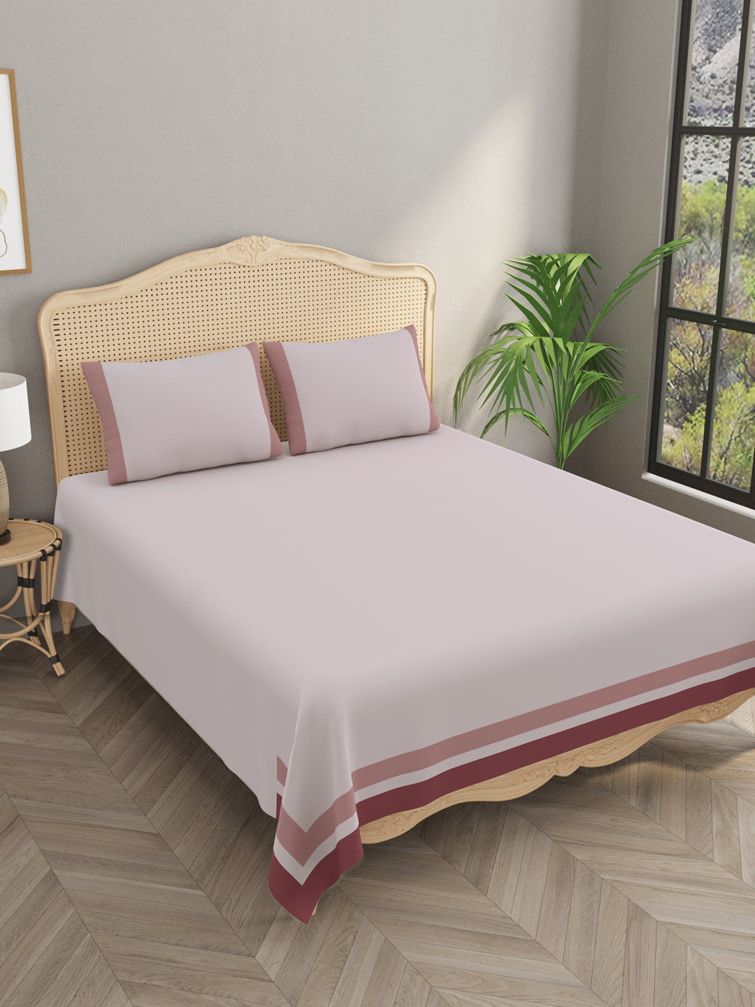 Double King 300 TC Bedsheet with 2 Pillow Covers