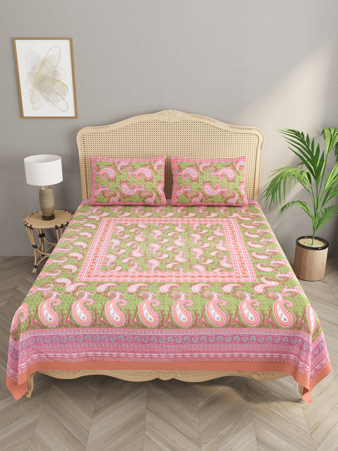 Floral Print Super King Cotton Bedsheet with 2 Pillow Covers