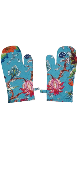 Cotton Unisex 1 Apron with 2 Microwave Gloves, 1 Roti Cover & 1 Microwave Pot Holder Trivets