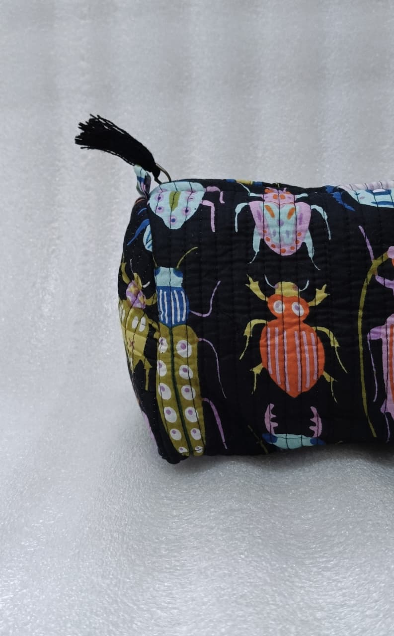 Set of 3 cosmetic bag/pouches with waterproof lining