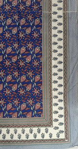 Double King Bedsheet with 2 Pillow Covers