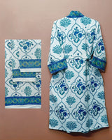 Gift Box – 1 Unisex Bathrobe, 1 Bath Towel, 2 hand Towels
