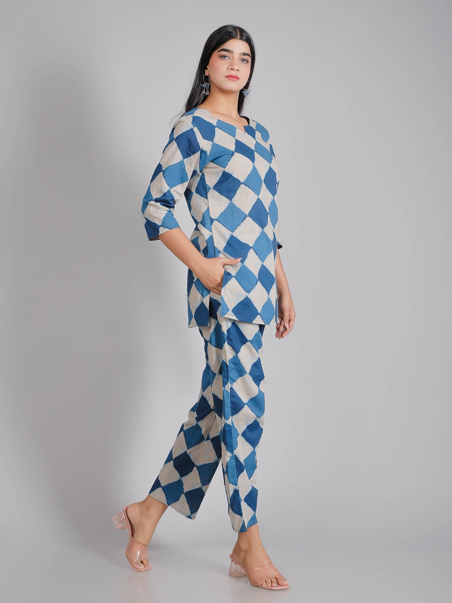 Blue Geometric Motifs on White Cotton Lounge Set for Women