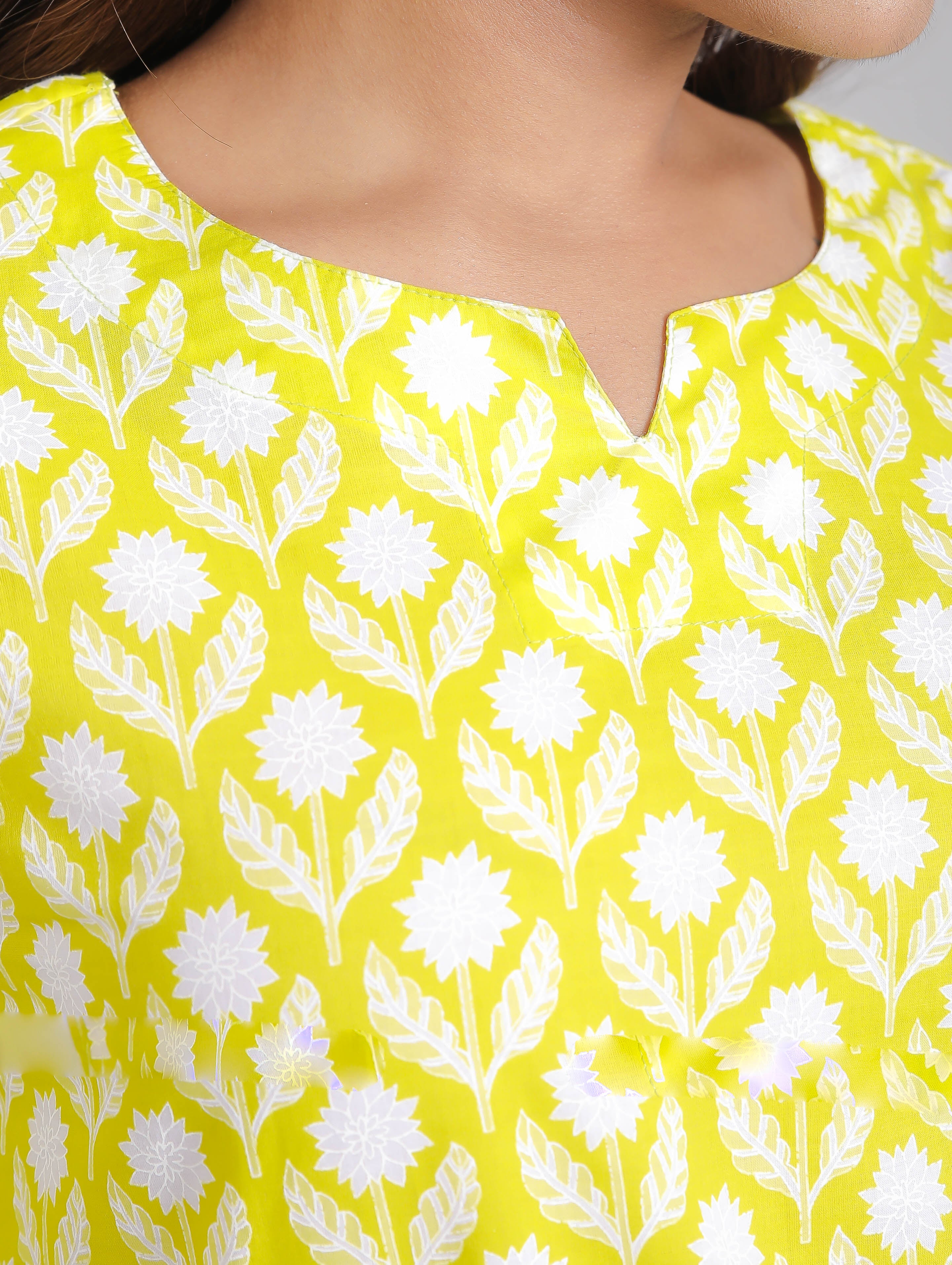 White motifs on Green Cotton Lounge Set for Women