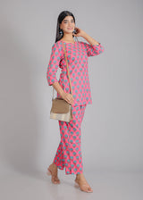 Blue Floral Motifs on Pink Cotton Lounge Set for Women