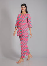 Blue Floral Motifs on Pink Cotton Lounge Set for Women