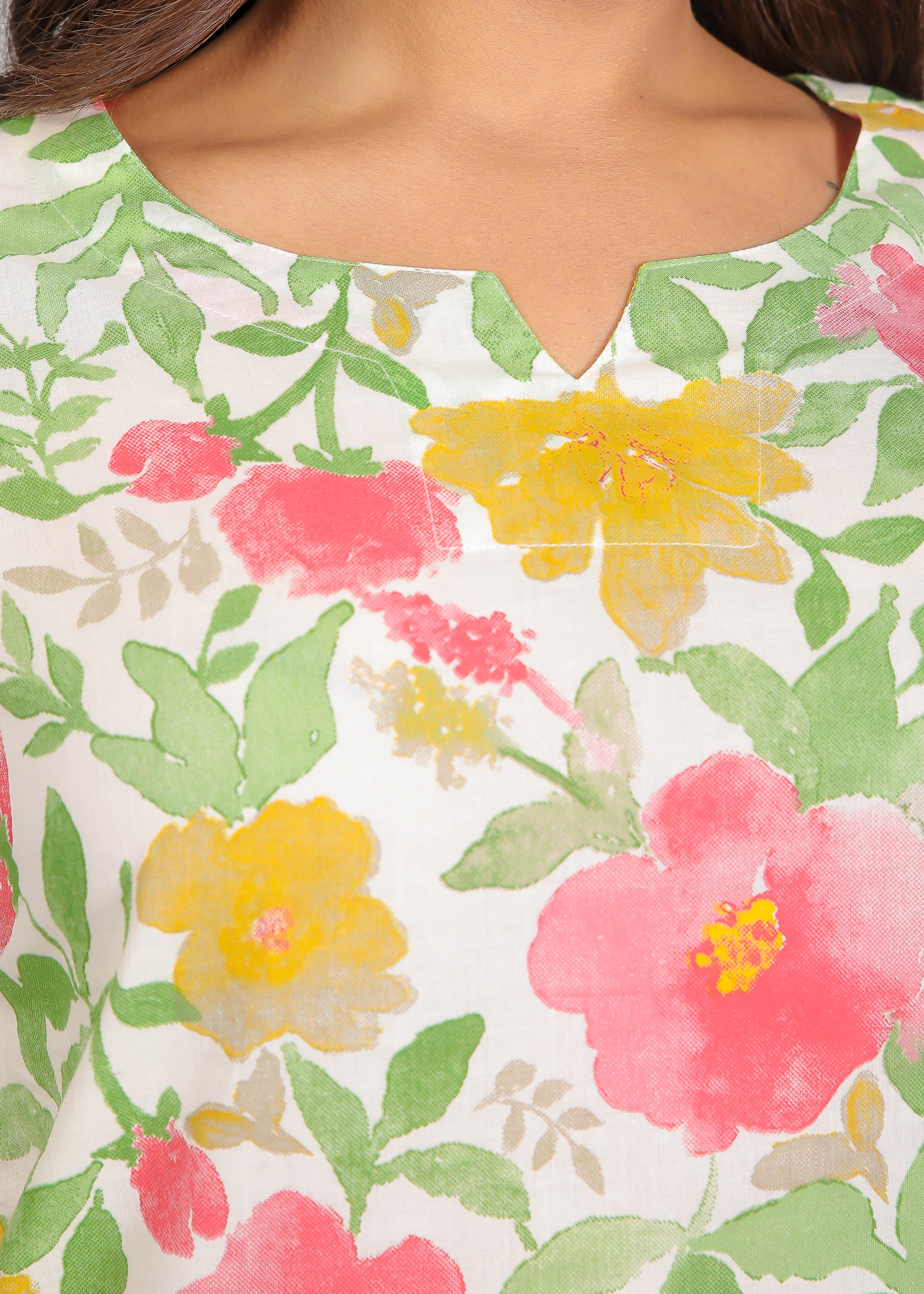 Tropical Floral Motifs on White Cotton Lounge Set for Women