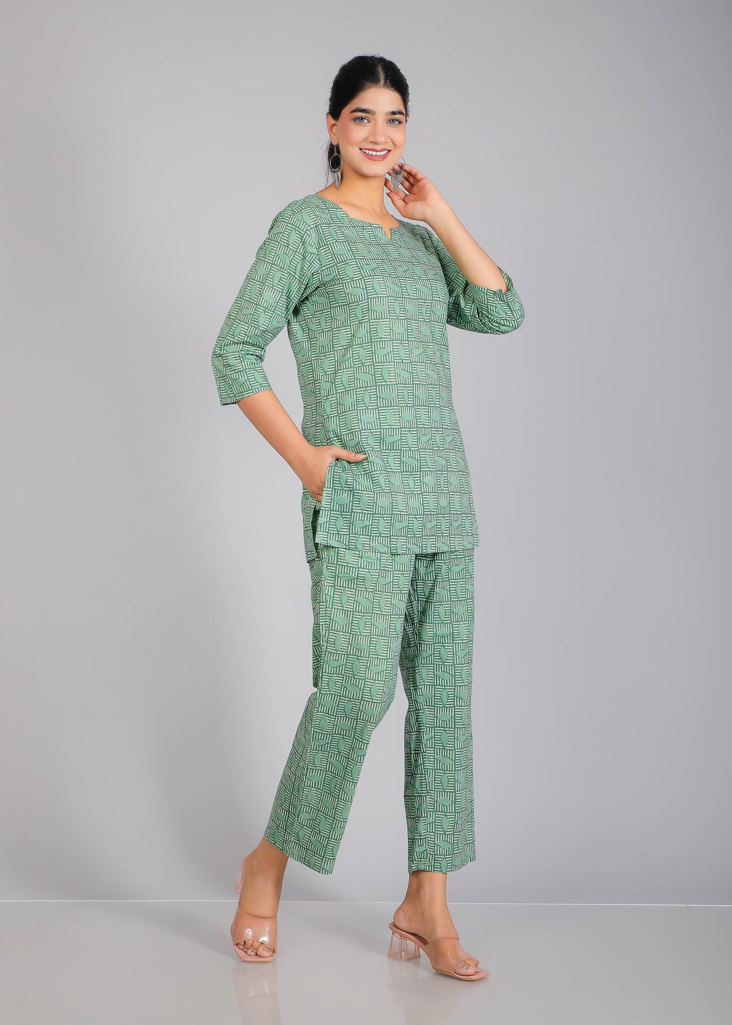 Abstract Print Green Cotton Lounge Set for Women