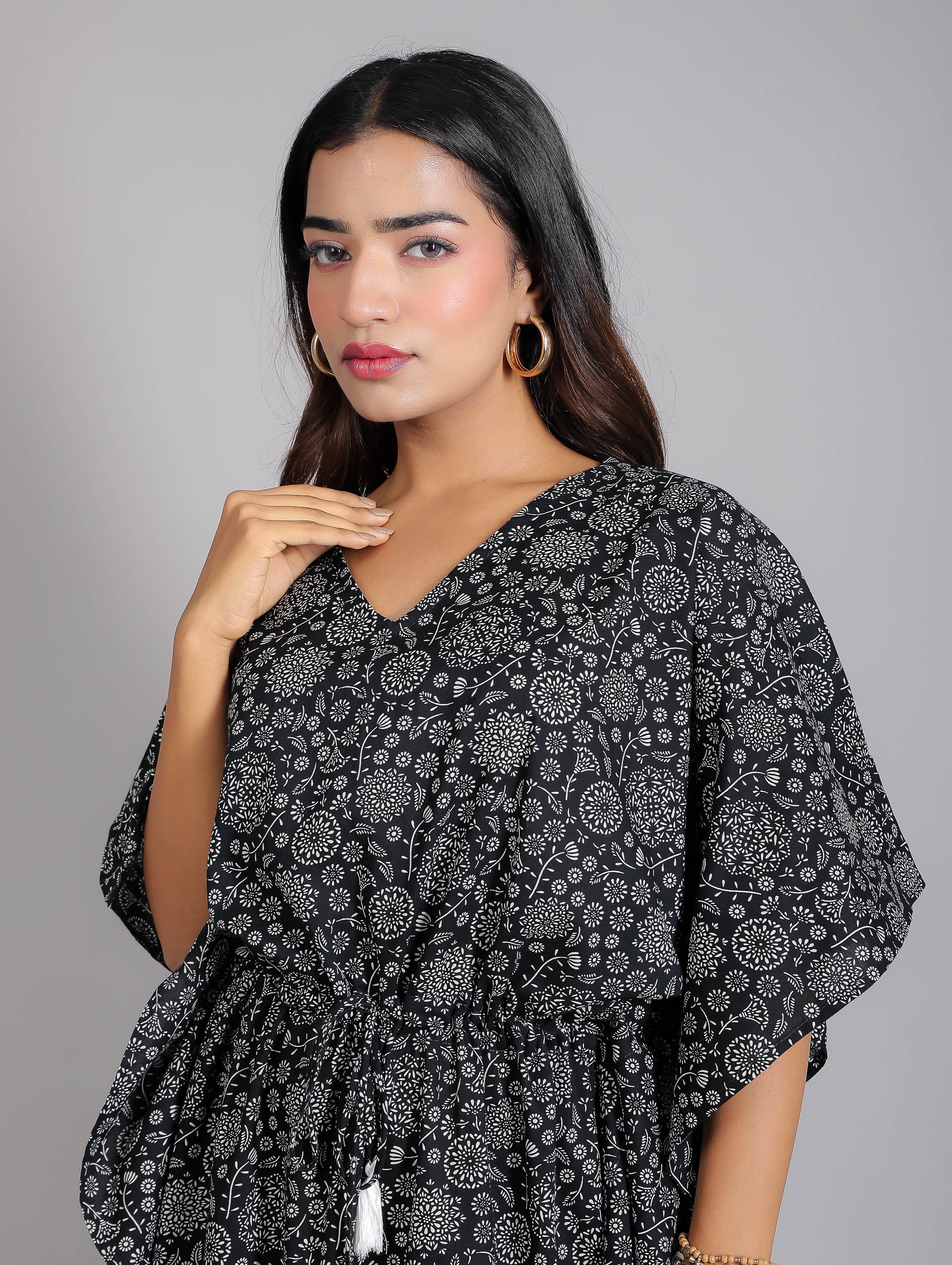 White & Black Abstract Print Cotton Kaftan Maxi Dress