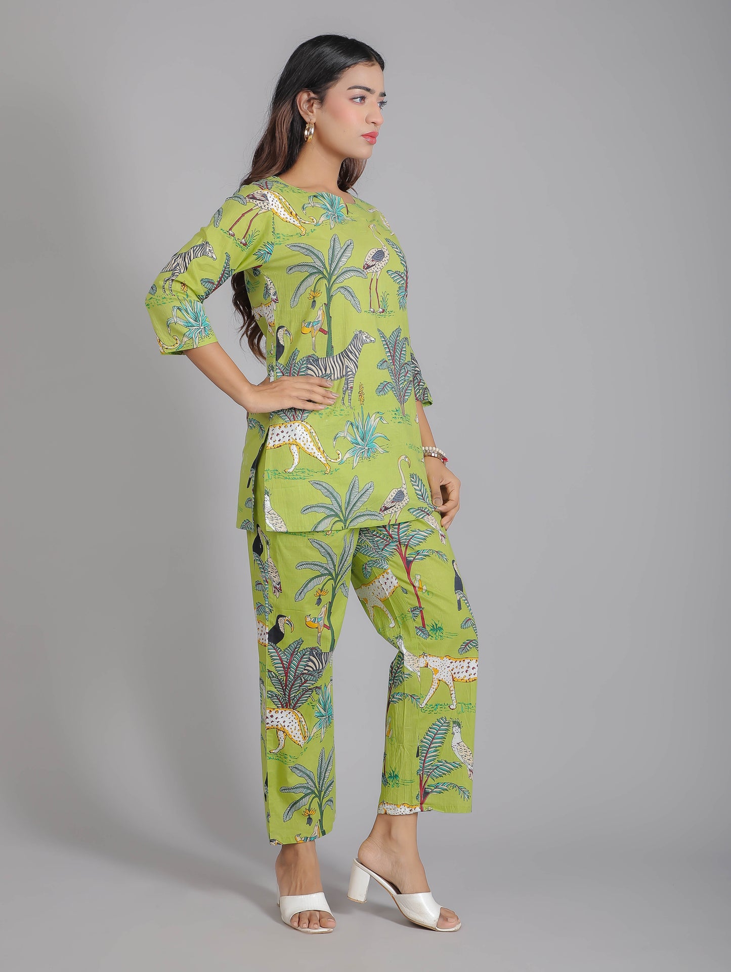 Tropical Forest Motifs on Green Cotton Lounge Set for Women