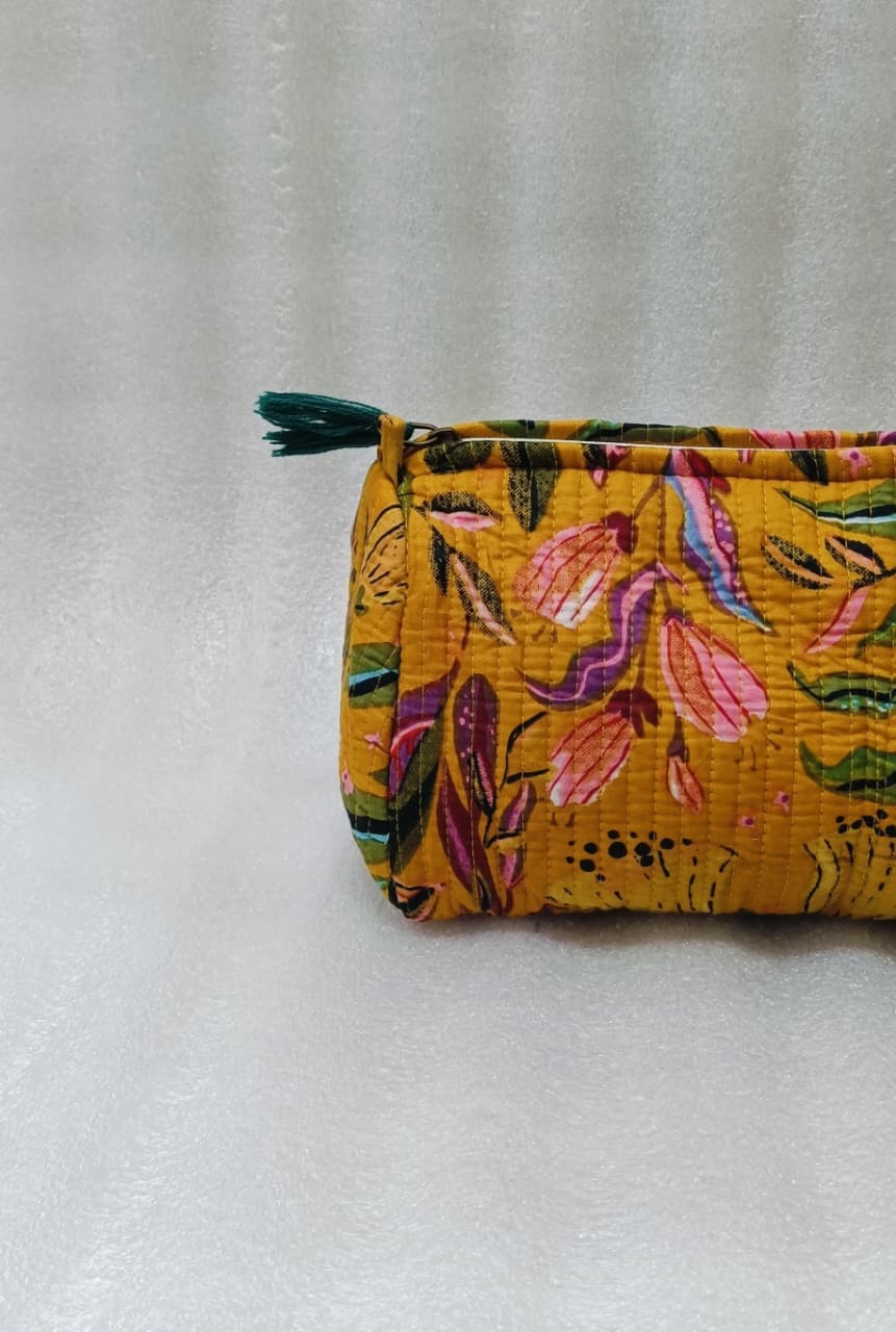 Set of 3 cosmetic bag/pouches with waterproof lining