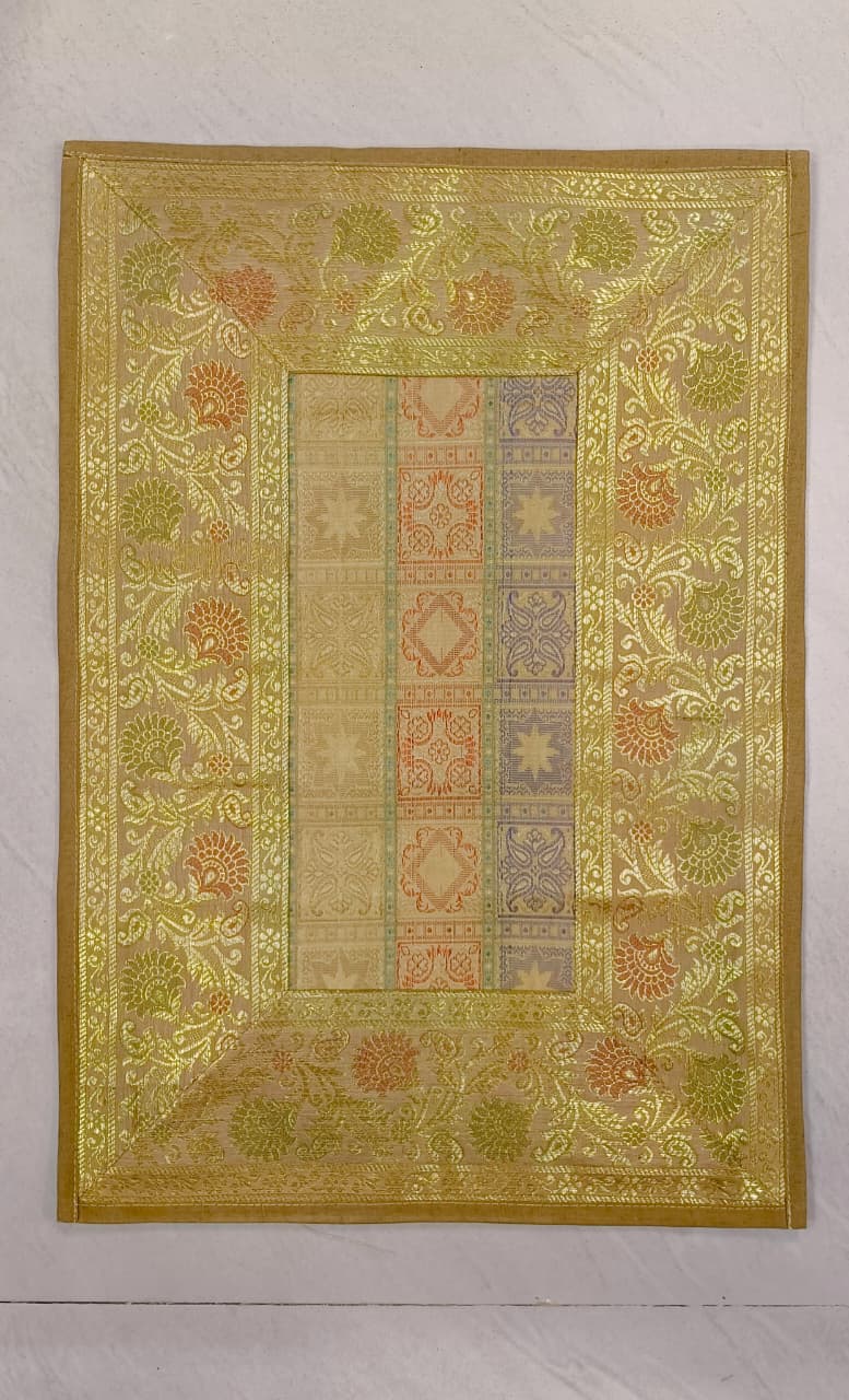 Banarasi Table Set with 1 Runner, 6 mats and 6 coasters