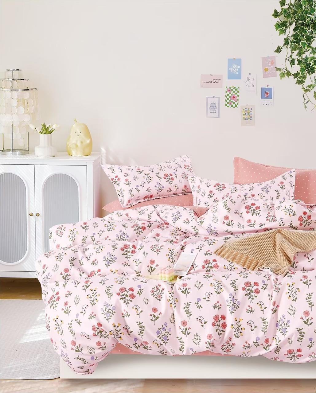 Diwali Value Gift Box | 1 Double Bedsheet & 2 Wall Hangings