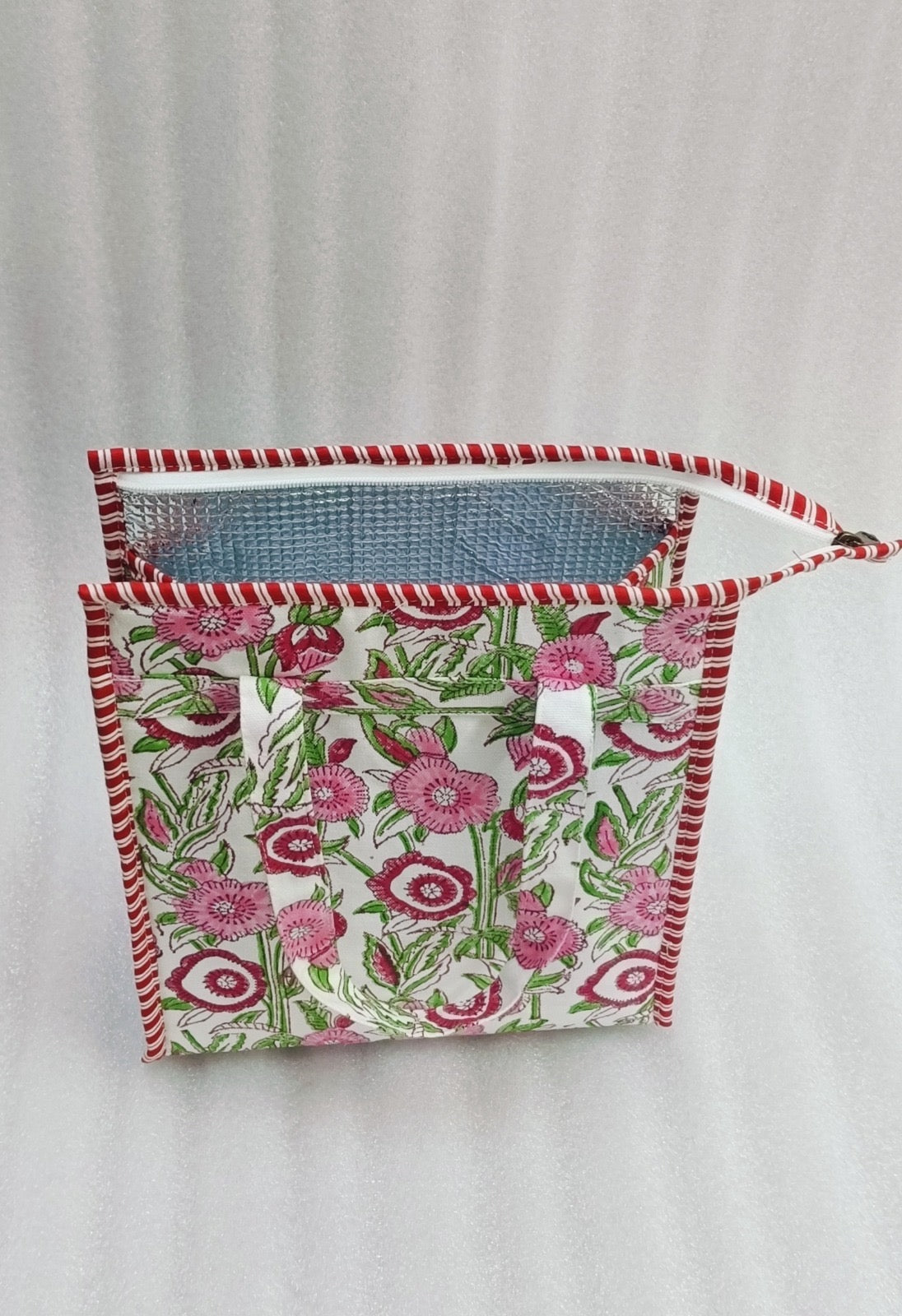 Handblock Printed Insulated Lunch Bag in Canvas Cotton with Zipper Closure (10*14*5  inches)