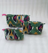 Set of 3 cosmetic bag/pouches