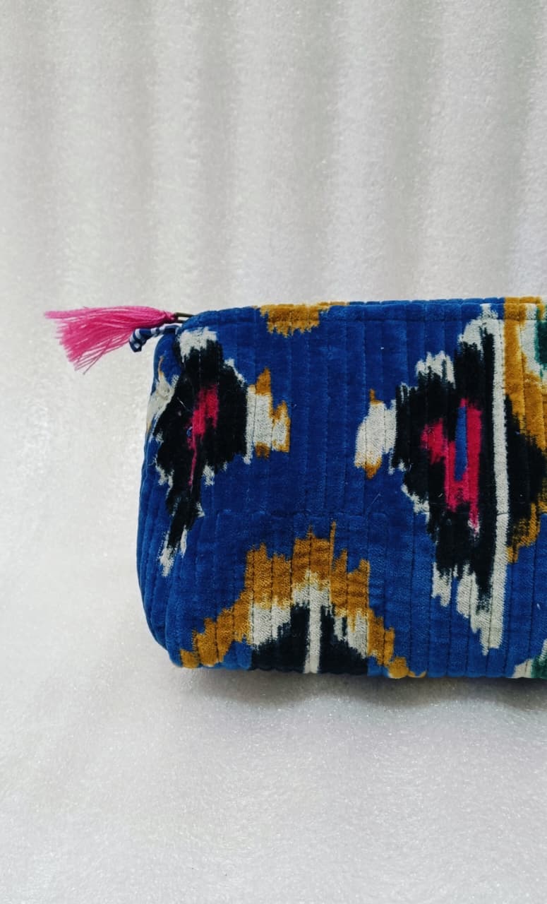 Set of 3 cosmetic bag/pouches