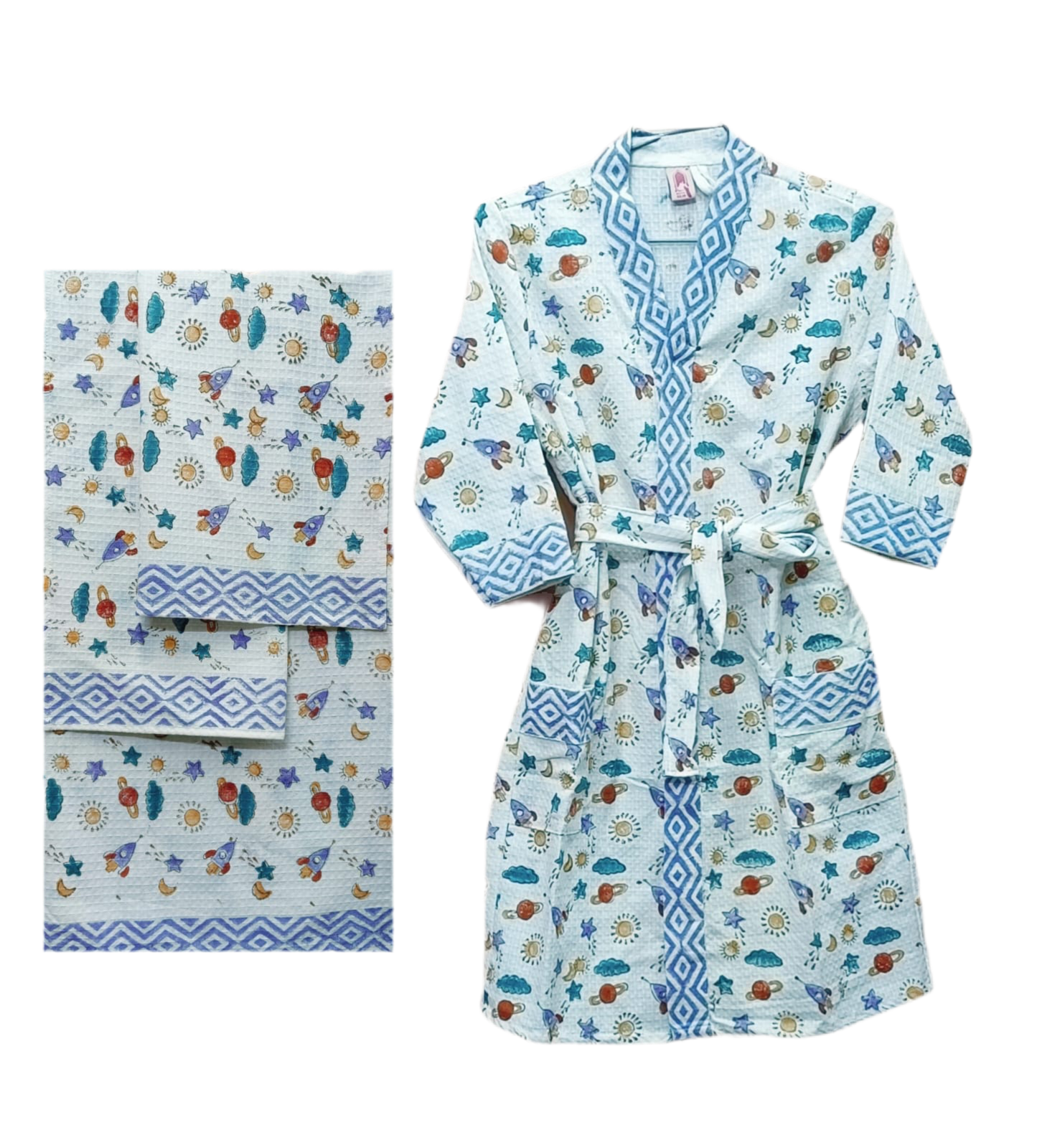 Handblock Printed Waffle Cotton Bathrobe Gift Box for Kids (4-13 Years) – Includes Bath Towel & 2 Hand Towels