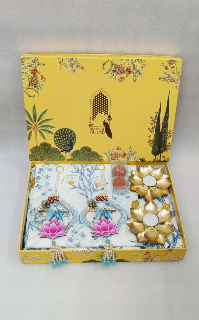 Diwali Gift Box | 1 Super Soft Percale Bedsheet, 1 Pair Door Hanging, 2 Metal Diyas, 2 Laddoo Candles