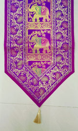 Gift Box with Banarasi Zari Table Runner, Set Of 6 Mats, 6 coaster