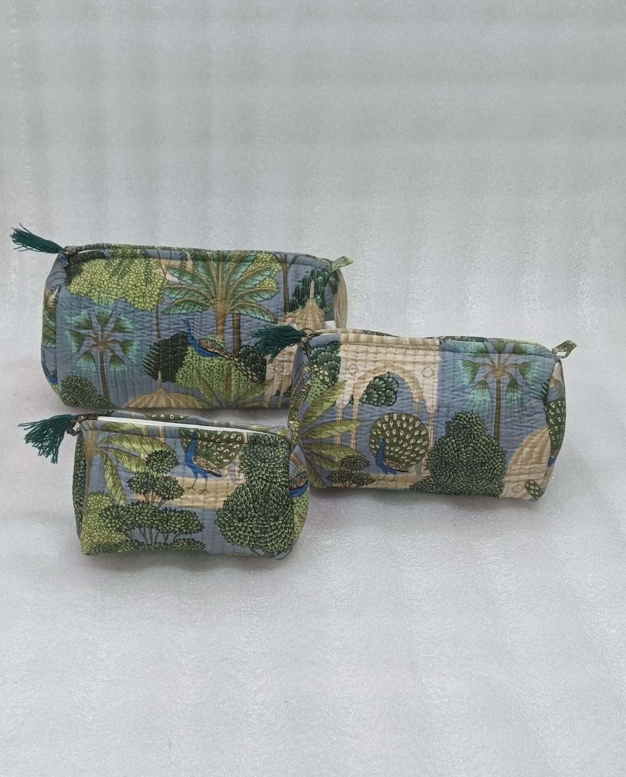 Set of 3 cosmetic bag/pouches with waterproof lining